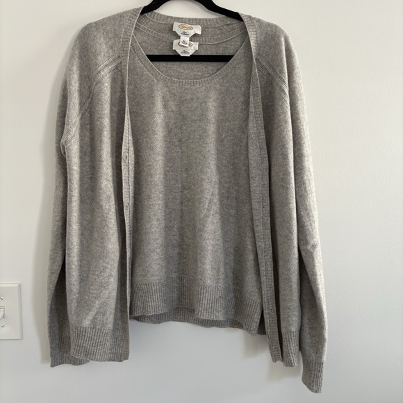 8Piece Bundle Of Talbots Women's XL Pure Cashmere Sweaters, Gray,Tan,Blue,Peach - Picture 7 of 16